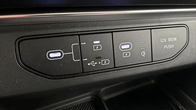 2026 Kia Carnival MPV SX