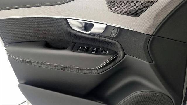2021 Volvo XC90 T6 R-Design 7 Passenger