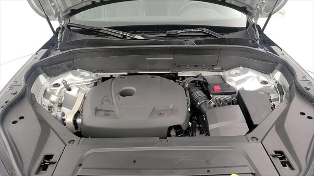 2021 Volvo XC90 T6 R-Design 7 Passenger