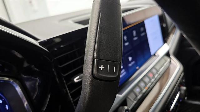 2023 Chevrolet Silverado 1500 4WD Crew Cab Short Bed LT with 2FL