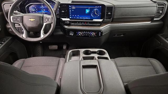2023 Chevrolet Silverado 1500 4WD Crew Cab Short Bed LT with 2FL