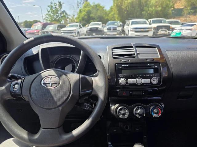 2009 Scion xD Base