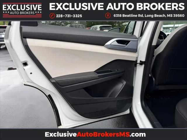 2026 Volkswagen Taos SE