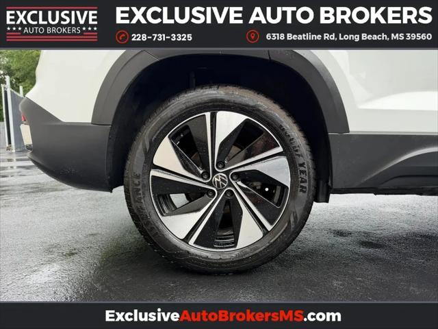 2026 Volkswagen Taos SE