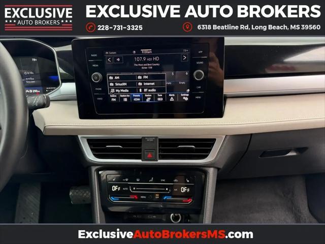 2026 Volkswagen Taos SE