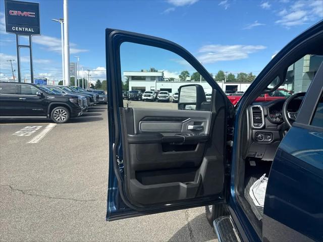 2023 Ram 2500 Big Horn Crew Cab 4x4 6'4" Box