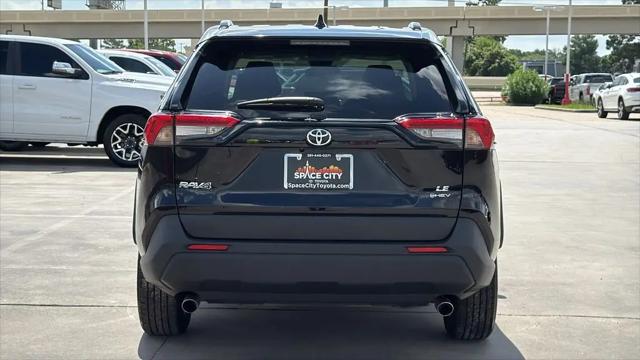 2025 Toyota RAV4 Hybrid LE