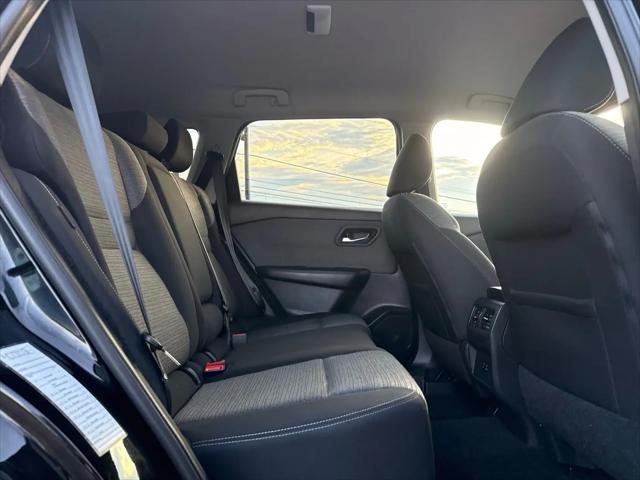 2021 Nissan Rogue SV FWD