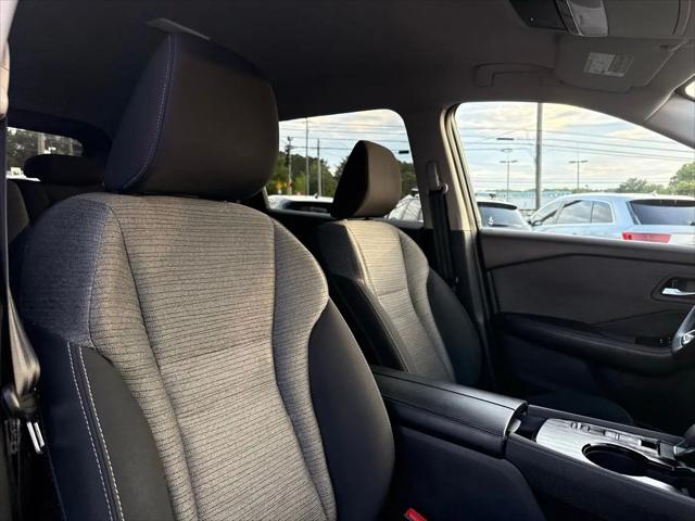 2021 Nissan Rogue SV FWD