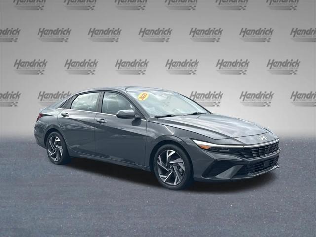 2025 Hyundai Elantra Limited