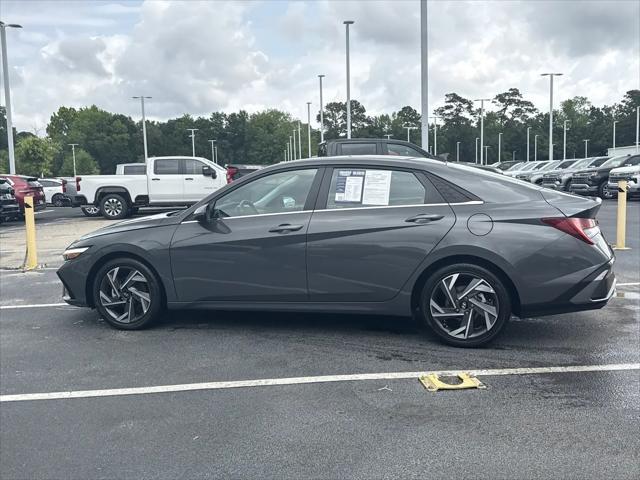 2025 Hyundai Elantra Limited