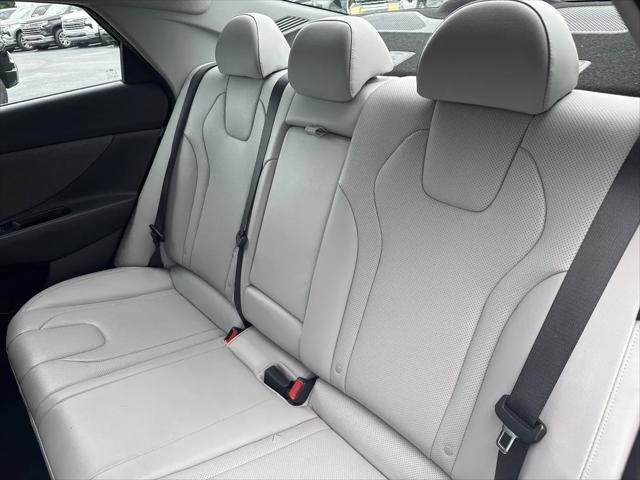 2025 Hyundai Elantra Limited