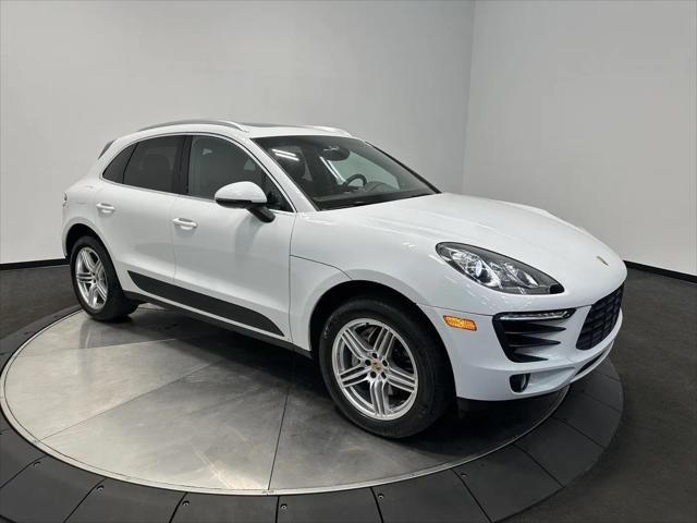 2016 Porsche Macan S