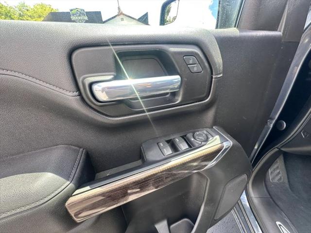 2021 Chevrolet Silverado 1500 4WD Crew Cab Short Bed LT