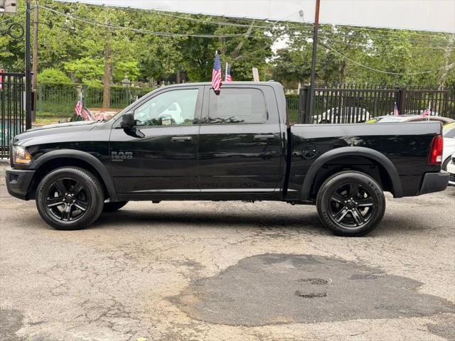 2024 Ram 1500 Classic Warlock Crew Cab 4x4 5'7" Box