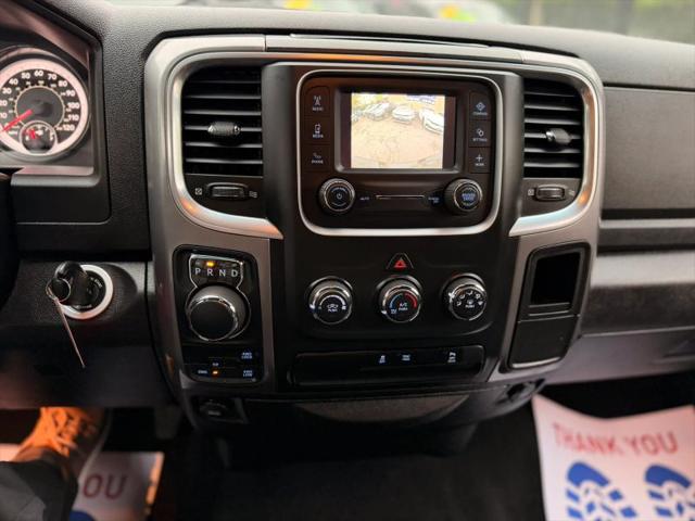2024 Ram 1500 Classic Warlock Crew Cab 4x4 5'7" Box