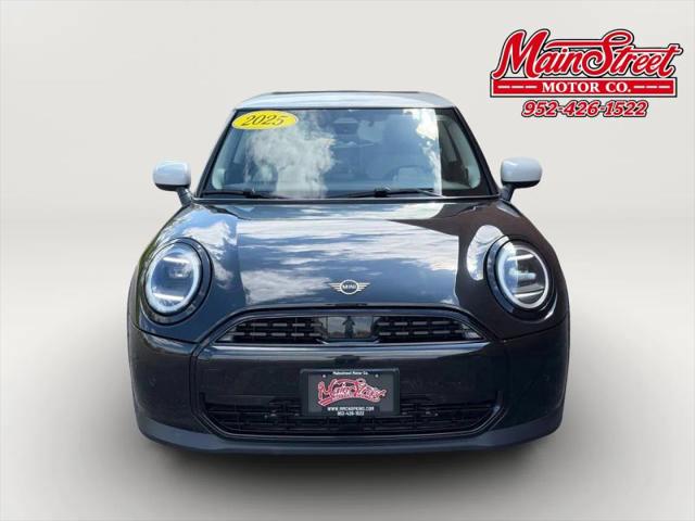 2025 MINI Hardtop Cooper