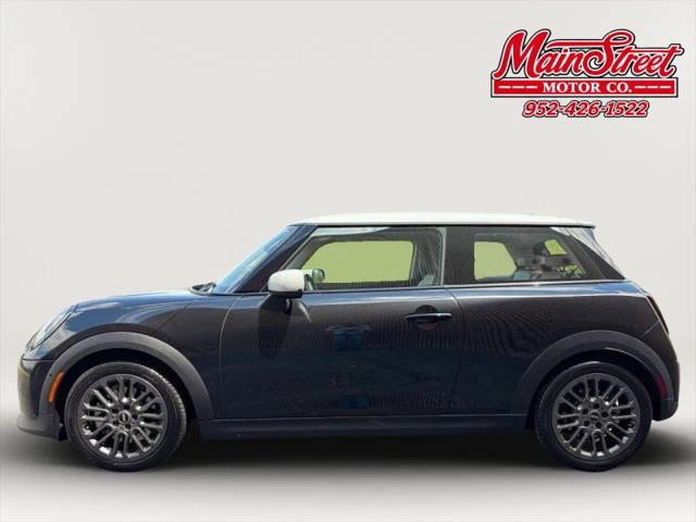 2025 MINI Hardtop Cooper