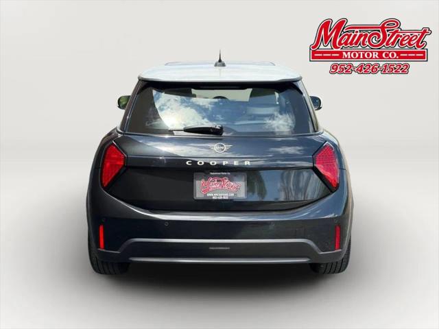 2025 MINI Hardtop Cooper