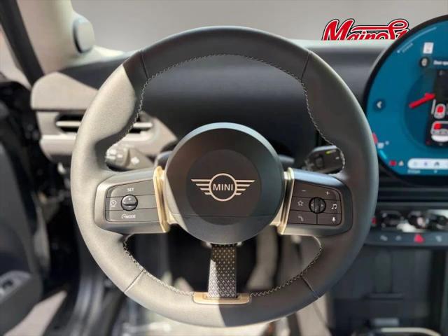 2025 MINI Hardtop Cooper