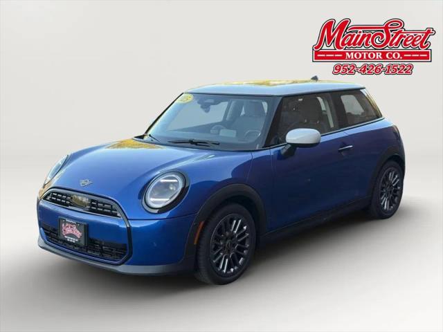 2025 MINI Hardtop Cooper