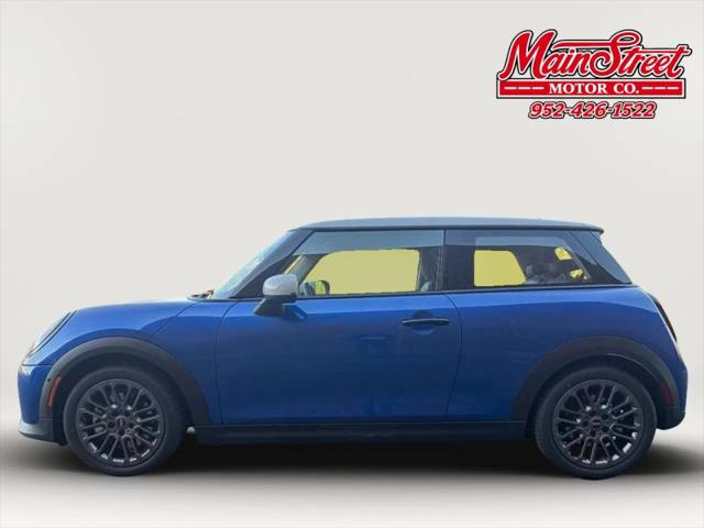 2025 MINI Hardtop Cooper