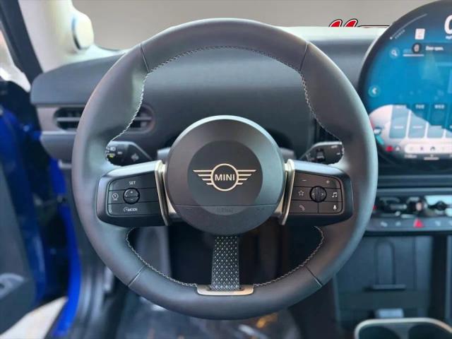 2025 MINI Hardtop Cooper