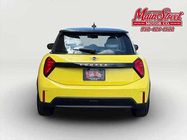 2025 MINI Hardtop Cooper