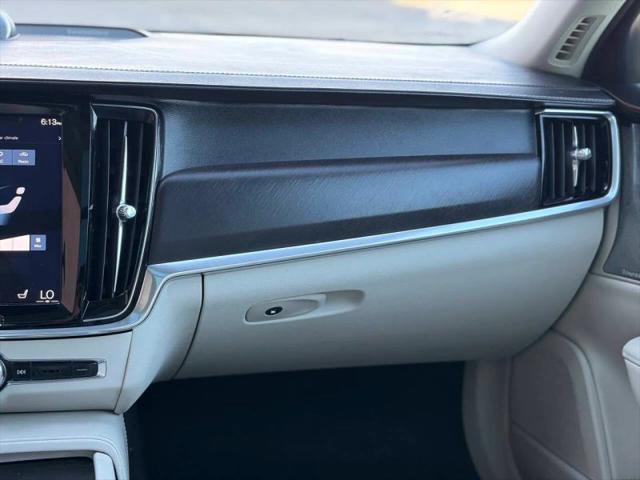 2017 Volvo V90 Cross Country T6