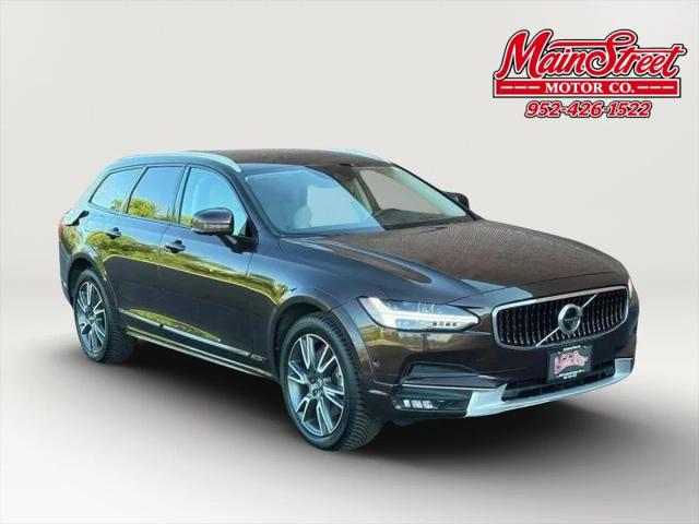 2017 Volvo V90 Cross Country T6 for sale in Hopkins, MN