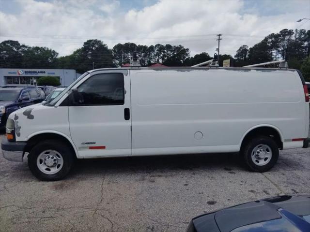 2005 Chevrolet Express Base