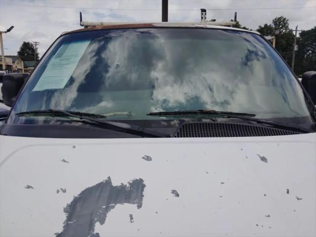 2005 Chevrolet Express Base