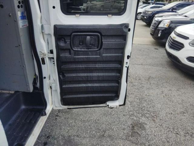 2005 Chevrolet Express Base