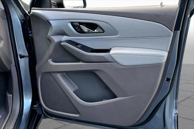 2021 Chevrolet Traverse FWD LT Cloth