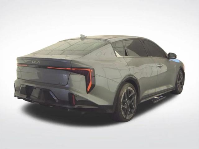 2025 Kia K4 GT-Line