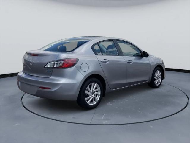 2013 Mazda Mazda3 i Touring