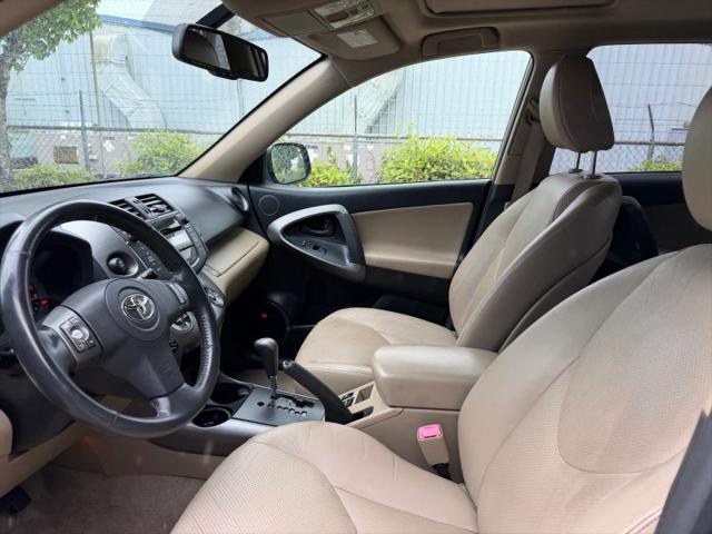 2010 Toyota RAV4 Limited V6
