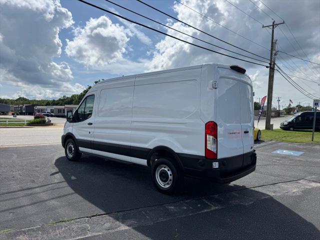 2023 Ford Transit Cargo Van Medium Roof w/LWB