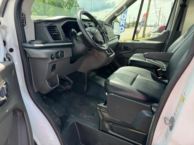 2023 Ford Transit Cargo Van Medium Roof w/LWB