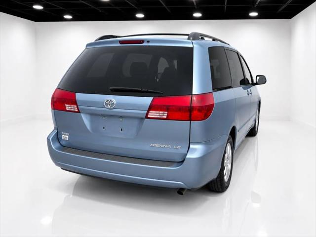 2005 Toyota Sienna LE
