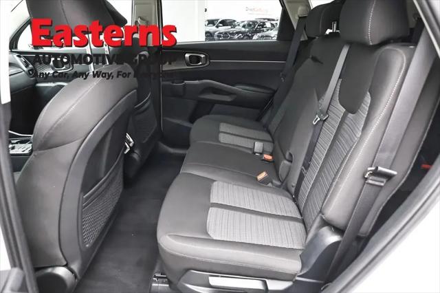 2023 Kia Sorento LX