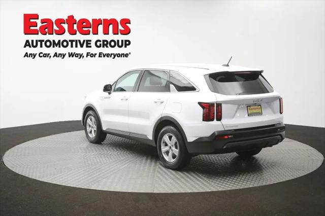 2023 Kia Sorento LX