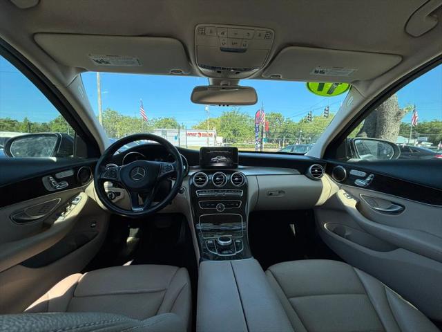 2017 Mercedes-Benz C-CLASS C 300 Luxury