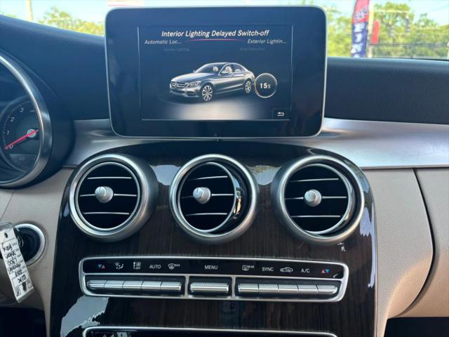 2017 Mercedes-Benz C-CLASS C 300 Luxury