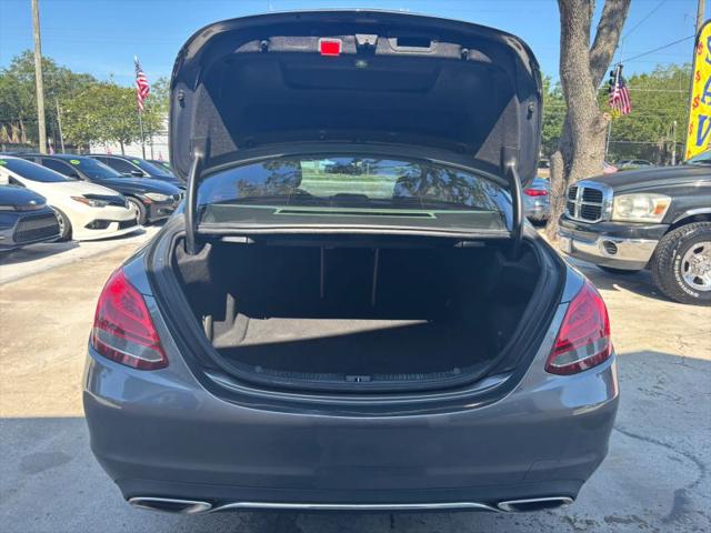 2017 Mercedes-Benz C-CLASS C 300 Luxury