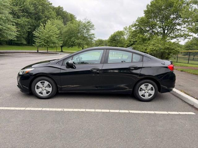 2017 Chevrolet Cruze LS Auto