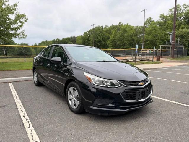 2017 Chevrolet Cruze LS Auto