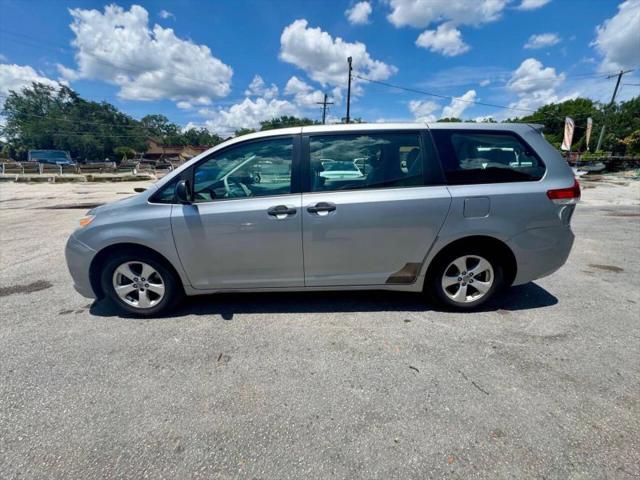 2012 Toyota Sienna Base V6 7 Passenger