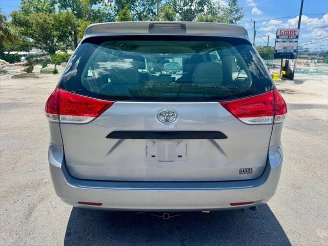 2012 Toyota Sienna Base V6 7 Passenger