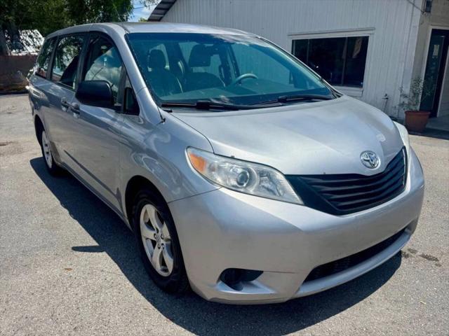 2012 Toyota Sienna Base V6 7 Passenger